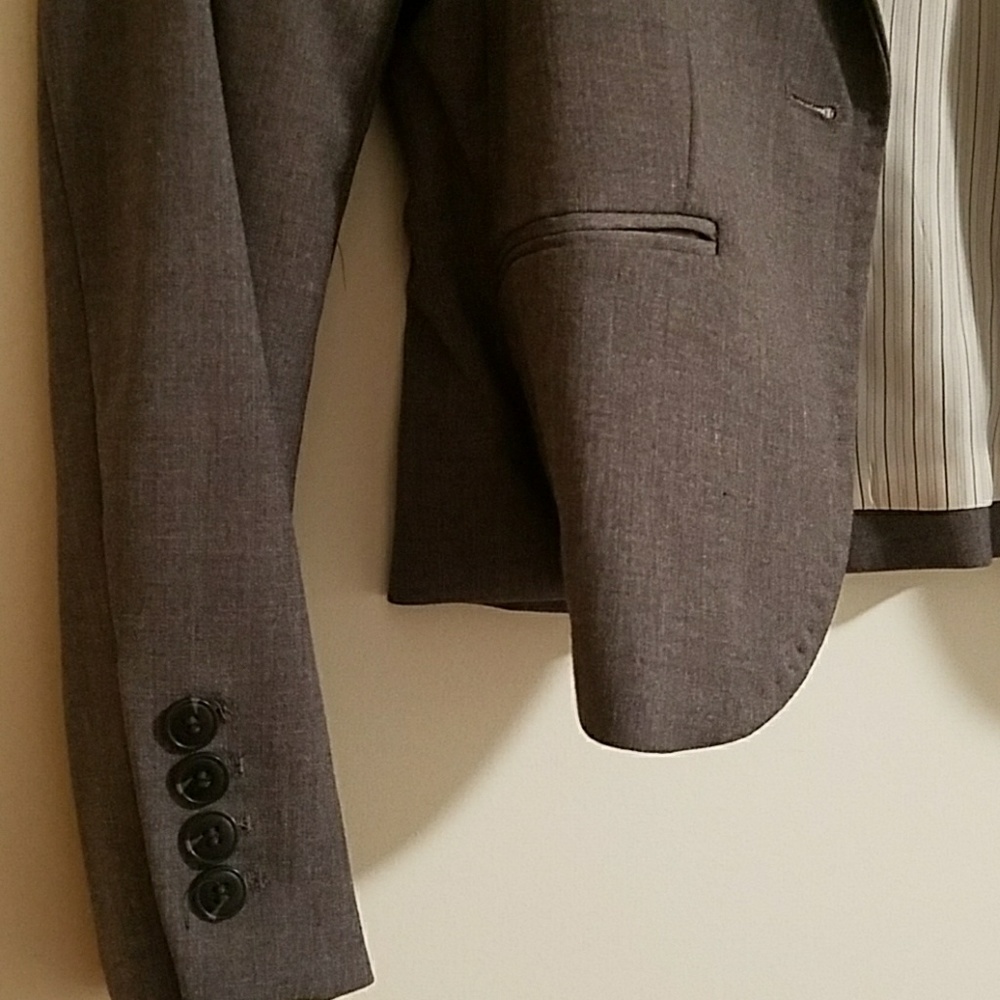 H&M jacket - Picture 3 of 4